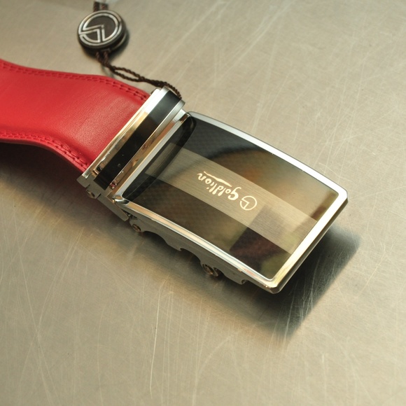 Goldlion red leather belt - Picture 2 of 7
